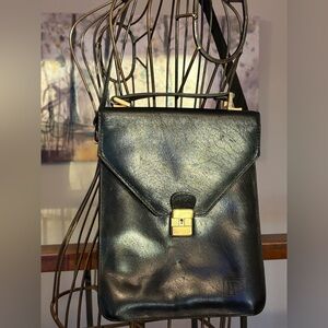 VTG UNISEX Argentine Black Leather Messenger Bag Crossbody Cuero Vaca